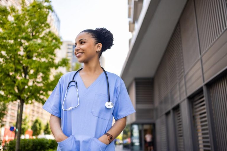 Why More Nurses are Finding Work in Metropolitan Areas?